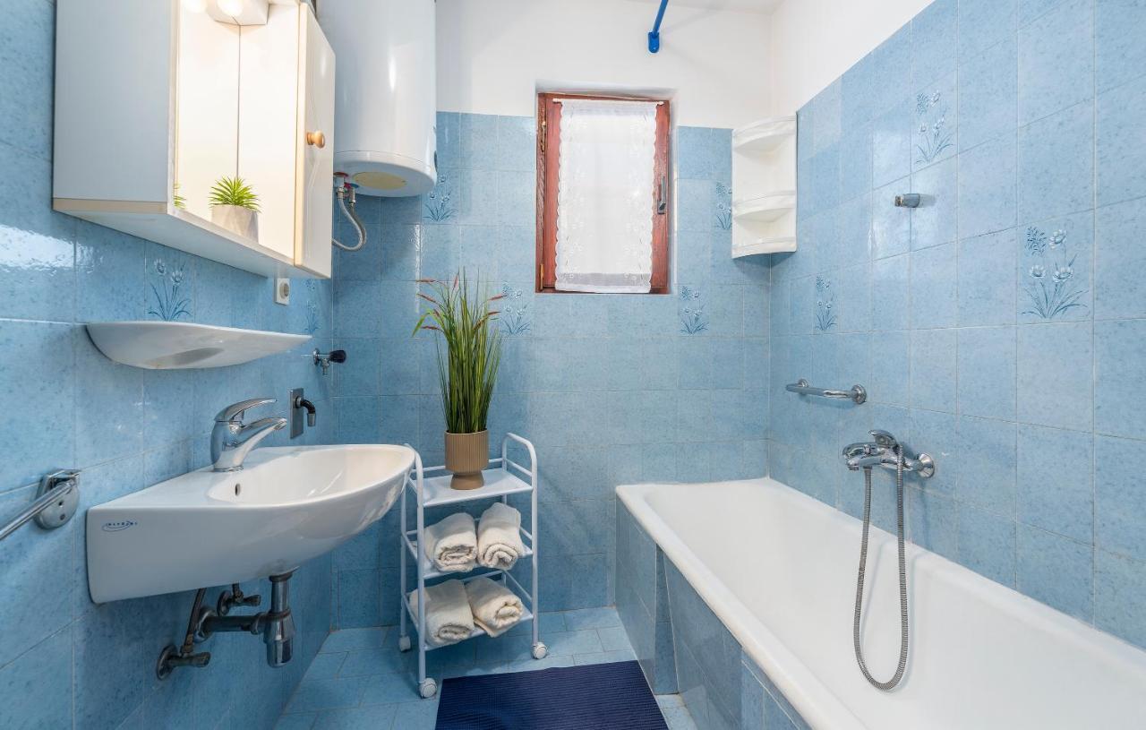 Apartments Feniks Пореч Экстерьер фото