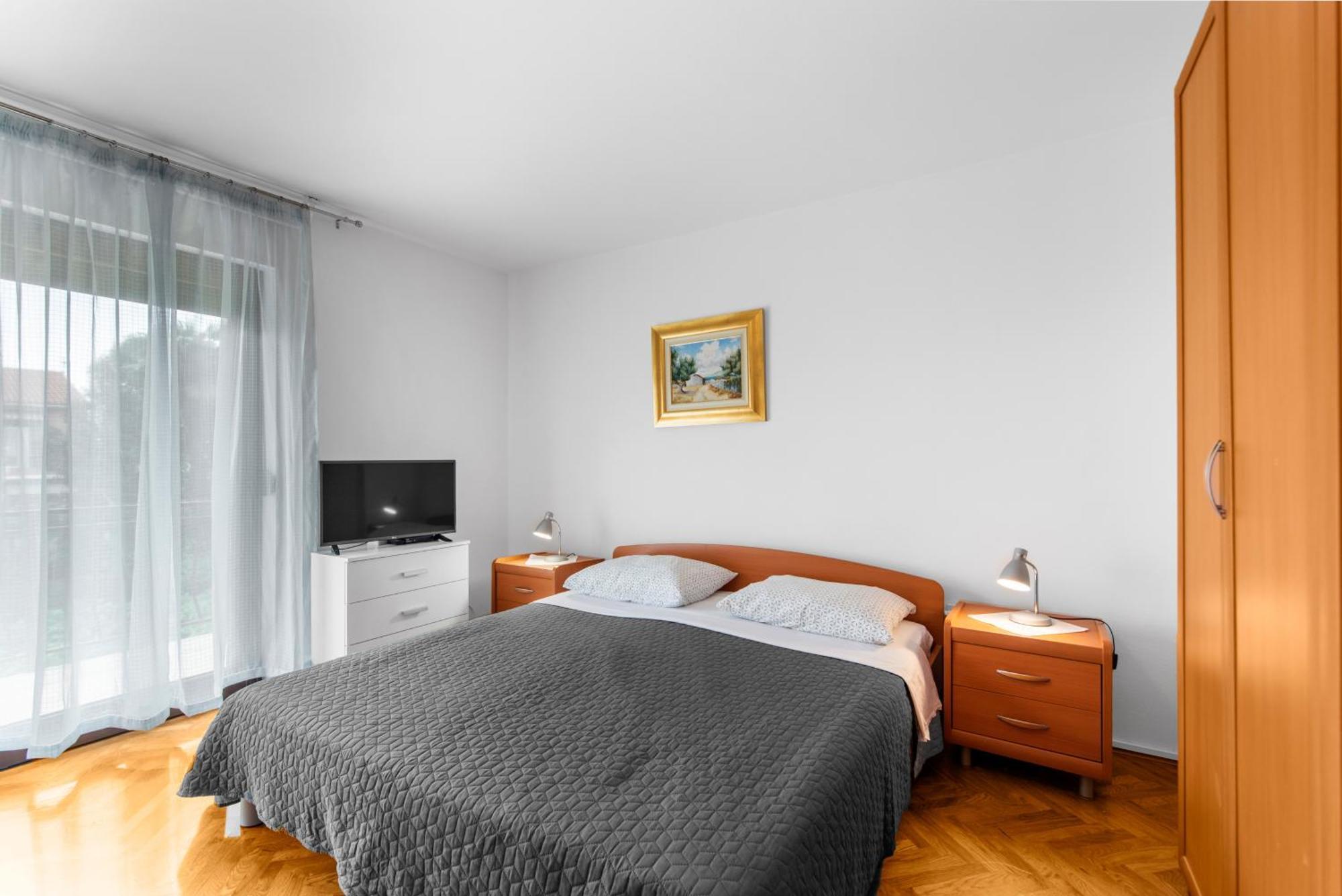 Apartments Feniks Пореч Экстерьер фото